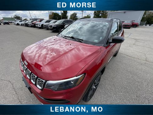 Used 2025 Jeep Compass Limited w/ Elite Group AWD/4WD image 19