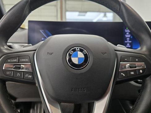 Used 2023 BMW 330i Sedan w/ Driving Assistance Package RWD image 8