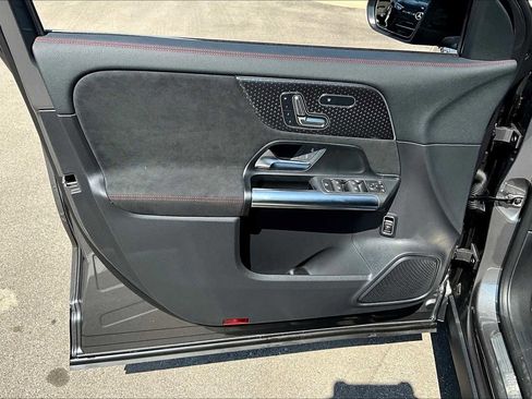 New 2026 Mercedes-Benz GLA 250 image 10