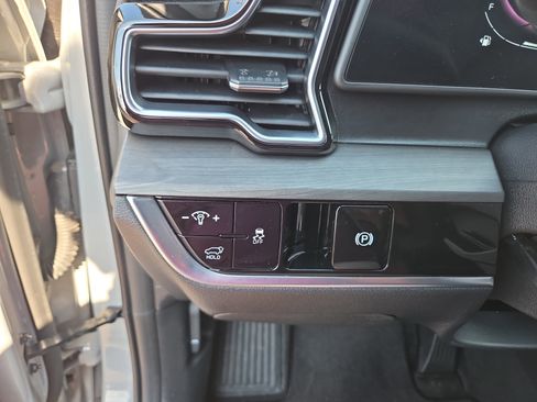 Used 2023 Kia Sportage X-Line w/ X-Line Premium Package image 33