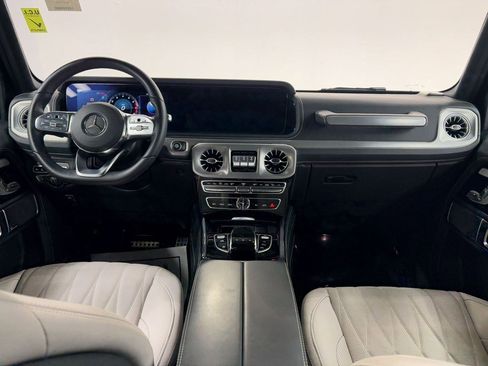 Used 2024 Mercedes-Benz G 550 image 24