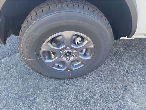 New 2026 Ford Bronco Big Bend image 9