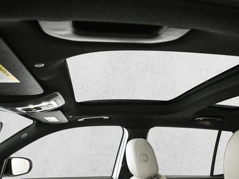 New 2026 Mercedes-Benz GLB 250 4MATIC image 17