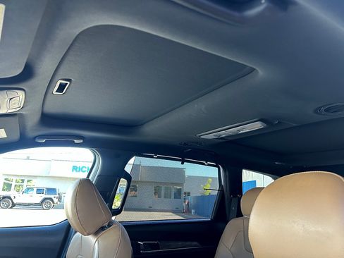 Used 2020 Kia Telluride SX FWD image 11