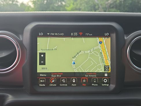 Used 2021 Jeep Wrangler Unlimited Rubicon AWD/4WD image 14