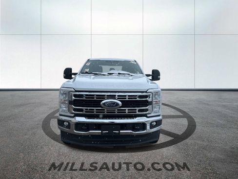 Used 2024 Ford F350 XLT w/ FX4 Off-Road Package image 2