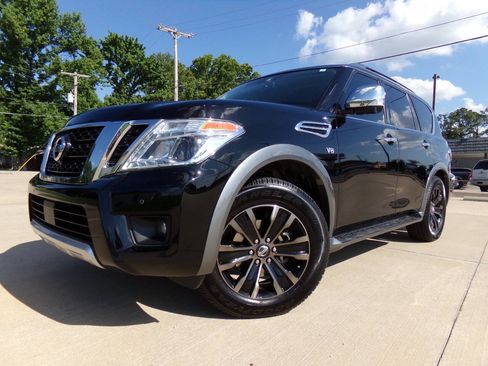 Used 2018 Nissan Armada Platinum w/ Captain Seat Package RWD image 2