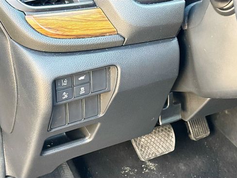 Used 2017 Honda CR-V EX-L image 10