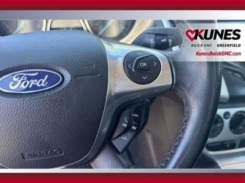 Used 2013 Ford Focus SE FWD image 23