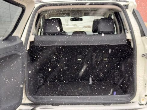 Used 2020 Ford EcoSport SES w/ SES Black Appearance Package image 30