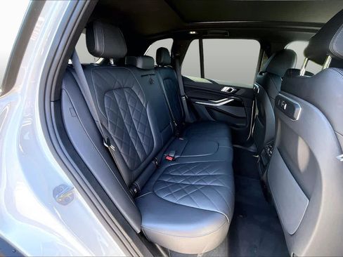 Used 2026 BMW X5 sDrive40i RWD image 19
