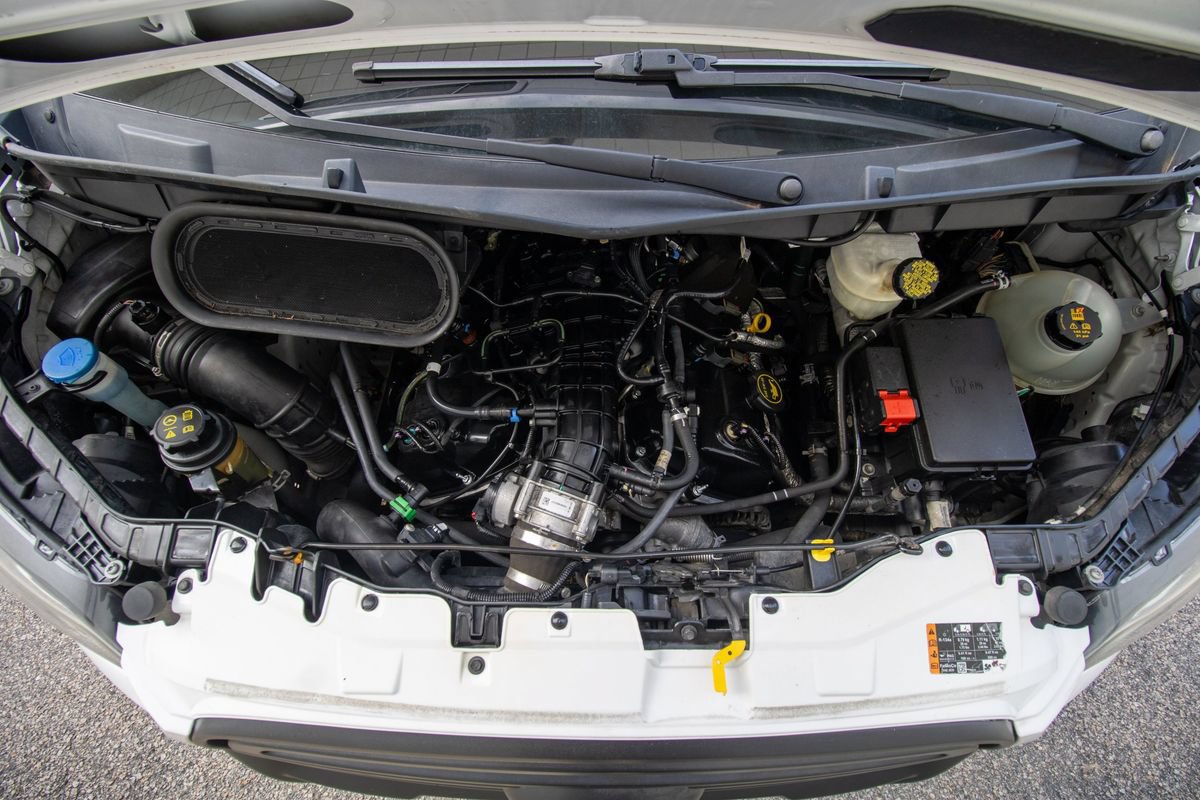 Used 2019 Ford Transit 350 148 Medium Roof RWD image 38