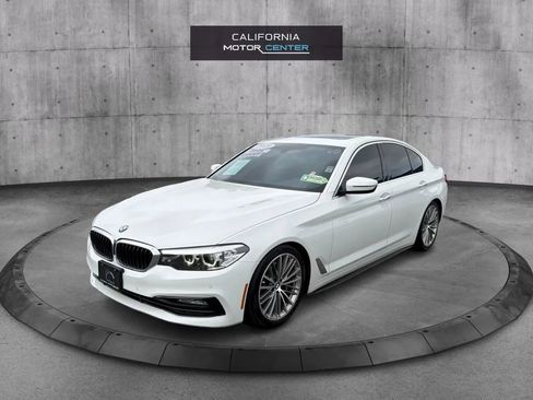 Used 2018 BMW 540i RWD image 3