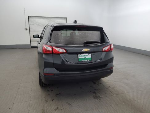 Used 2020 Chevrolet Equinox LS w/ LS Convenience Package FWD image 6