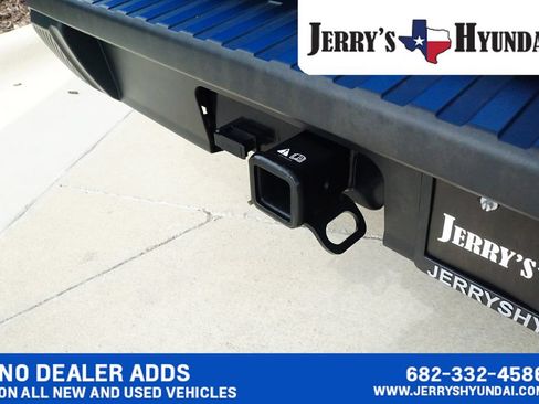 Used 2025 Ford Maverick XLT FWD image 23