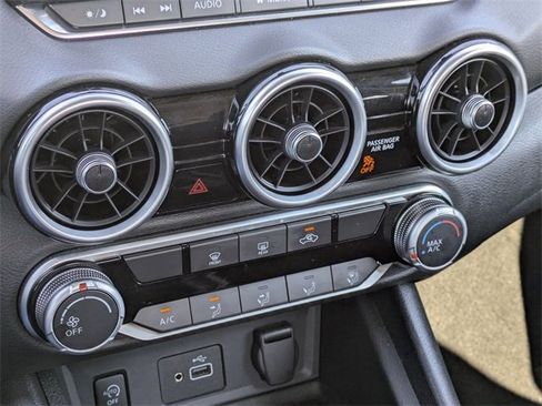 Used 2024 Nissan Sentra S w/ Lighting Package image 20