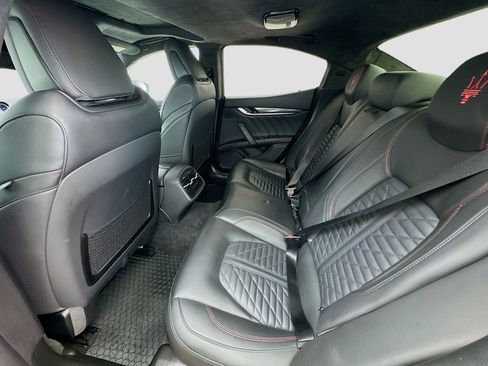 Used 2022 Maserati Ghibli F Tributo image 16