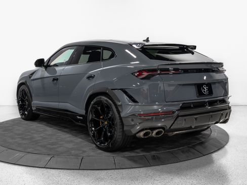 Used 2024 Lamborghini Urus Performante AWD/4WD image 5