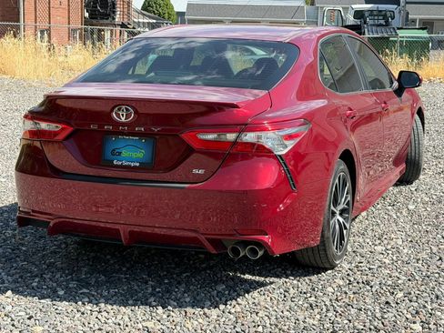 Used 2018 Toyota Camry SE w/ Protection Package (Q2) FWD image 12