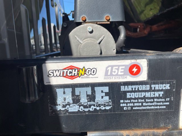 Used 2021 Ford F550 4x4 Regular Cab Super Duty image 16