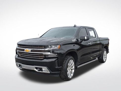 Used 2020 Chevrolet Silverado 1500 High Country w/ Technology Package AWD/4WD image 2