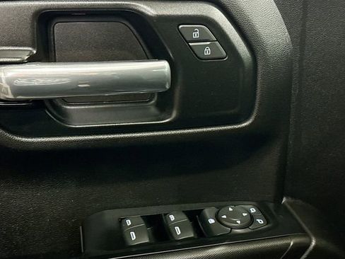 Used 2019 Chevrolet Silverado 1500 Custom Trail Boss image 18