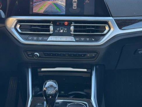 Used 2019 BMW 330i xDrive Sedan w/ Convenience Package image 16