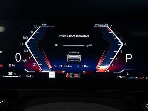 Used 2025 BMW X1 xDrive28i w/ M Sport Line w/ M Sport Package image 18