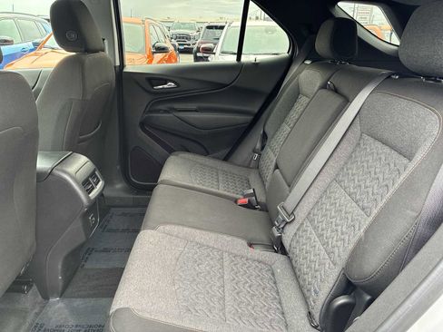 Used 2024 Chevrolet Equinox LT image 24