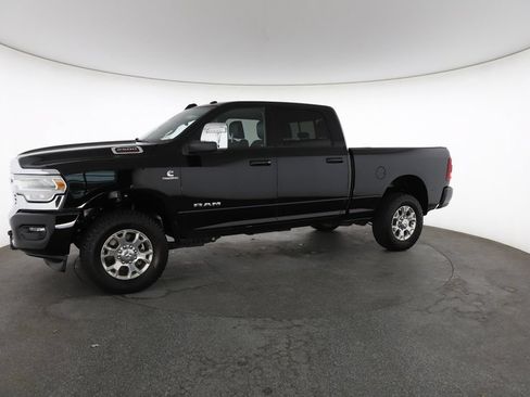 Used 2024 RAM 2500 Laramie w/ Safety Group AWD/4WD image 6