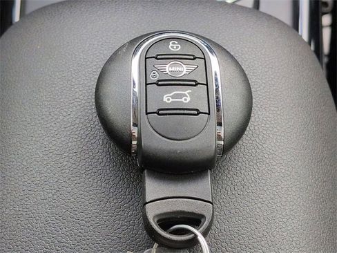 Used 2024 MINI Cooper Clubman S image 32