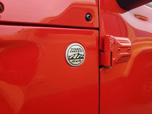 Certified 2020 Jeep Gladiator Sport w/ Quick Order Package 24S image 40