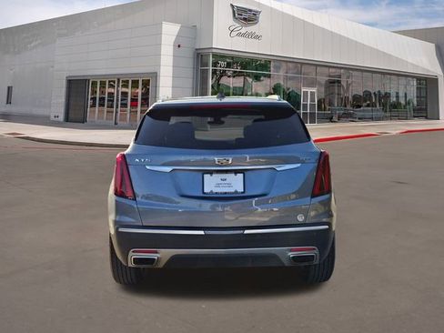 Certified 2022 Cadillac XT5 Premium Luxury w/ Technology Package image 5