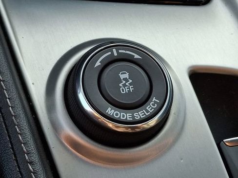 Used 2016 Chevrolet Corvette Stingray Coupe w/ 2LT Preferred Equipment Group image 23