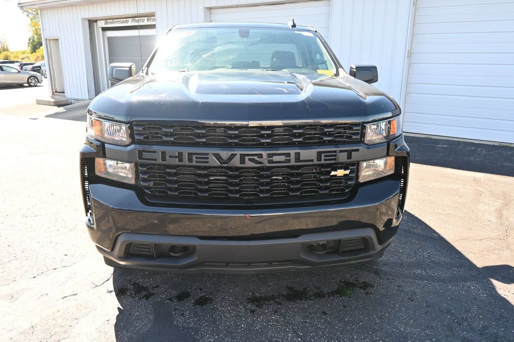 Used 2021 Chevrolet Silverado 1500 W/T w/ WT Value Package AWD/4WD image 23