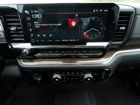 Used 2024 GMC Sierra 1500 Elevation image 24