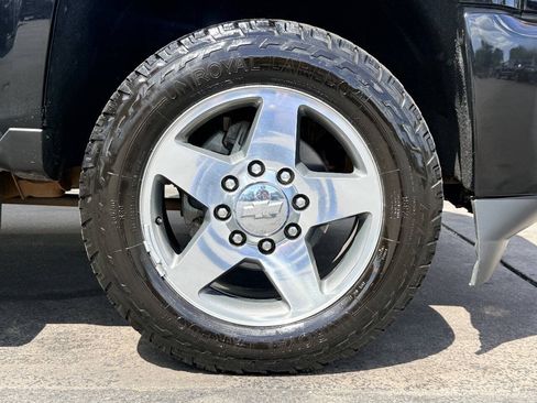 Used 2016 Chevrolet Silverado 2500 LTZ w/ Duramax Plus Package AWD/4WD image 13