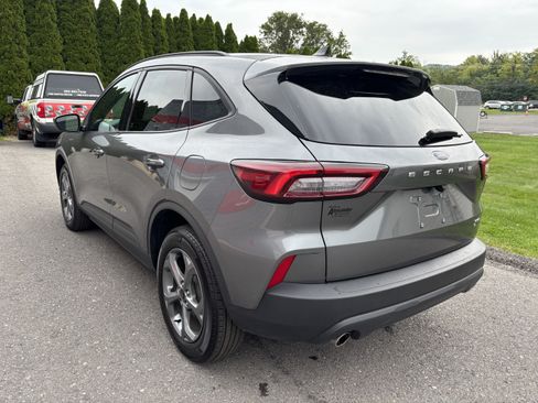 Used 2025 Ford Escape ST-Line Select AWD/4WD image 6