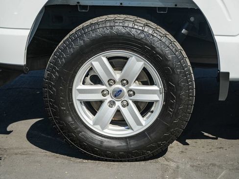 Used 2022 Ford F150 XLT w/ Trailer Tow Package AWD/4WD image 10