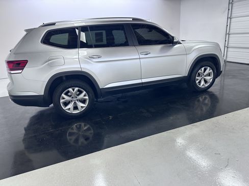 Used 2018 Volkswagen Atlas SE AWD/4WD image 15