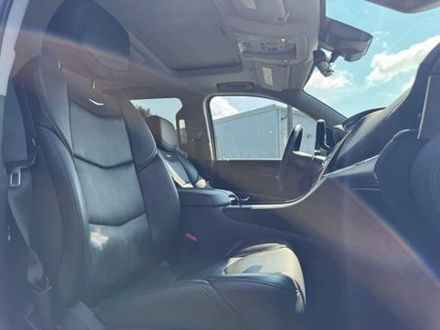 Used 2020 Cadillac Escalade Luxury AWD/4WD image 23