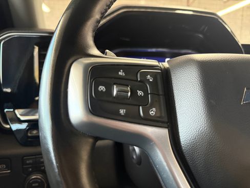 Used 2024 Chevrolet Silverado 1500 LTZ AWD/4WD image 18