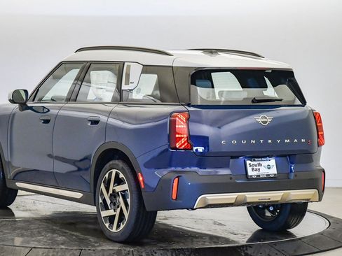 New 2026 MINI Cooper Countryman S image 2