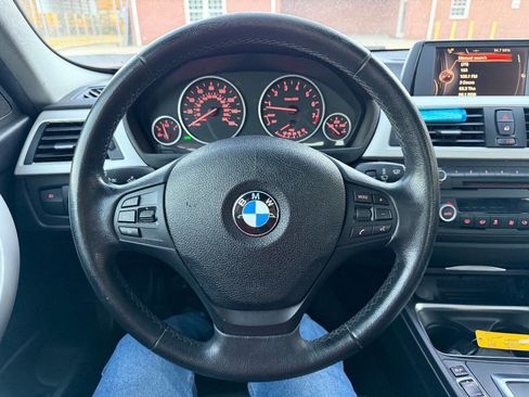 Used 2015 BMW 320i xDrive Sedan image 18