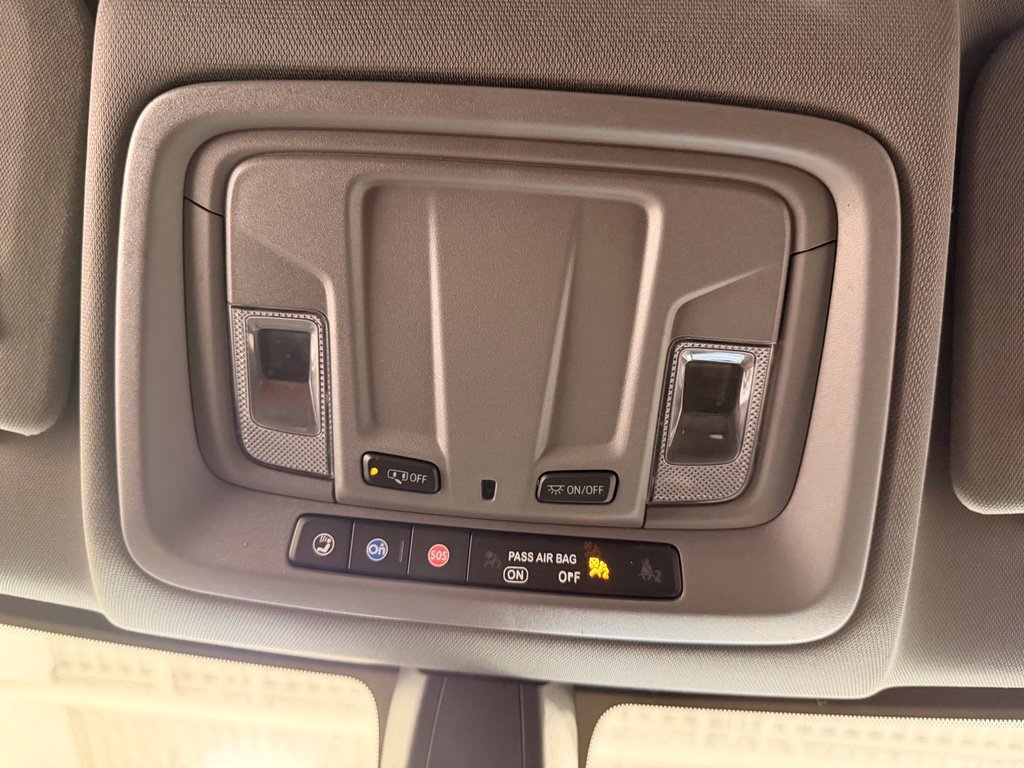Used 2021 Chevrolet Silverado 1500 Custom AWD/4WD image 43