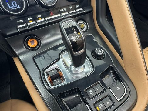 Used 2014 Jaguar F-TYPE S RWD image 34
