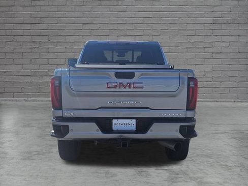 Used 2025 GMC Sierra 2500 Denali w/ Denali Reserve Package AWD/4WD image 4