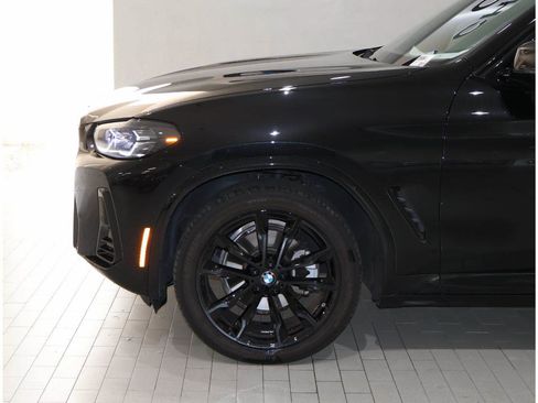 Used 2024 BMW X3 xDrive30i w/ M Sport Package AWD/4WD image 4