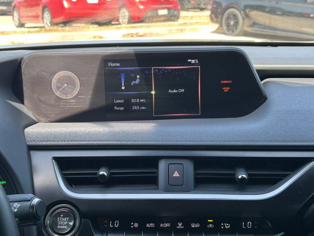 Used 2021 Lexus UX 200 w/ Premium Package FWD image 19