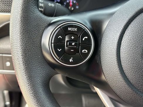 Used 2022 Kia Soul LX image 37